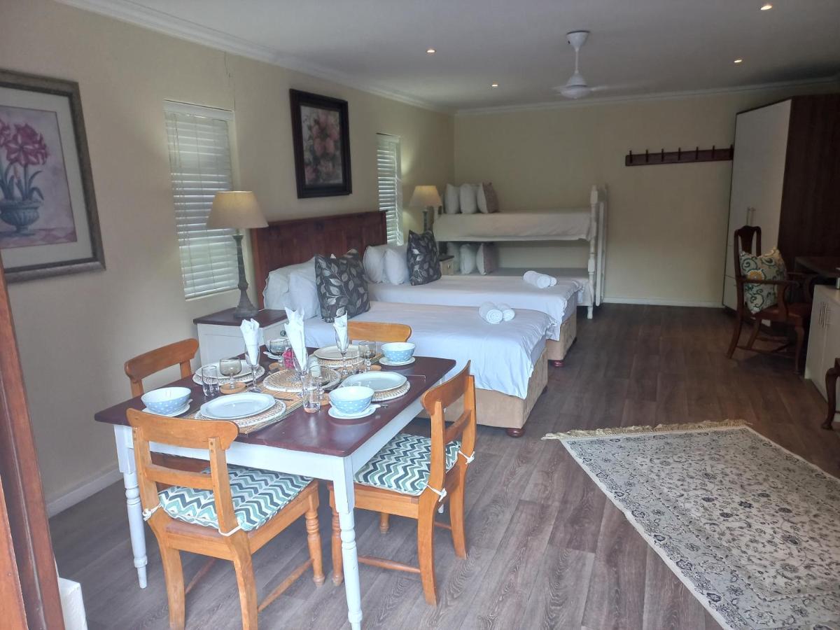 Woodleigh Guest Lodge East London Ngoại thất bức ảnh