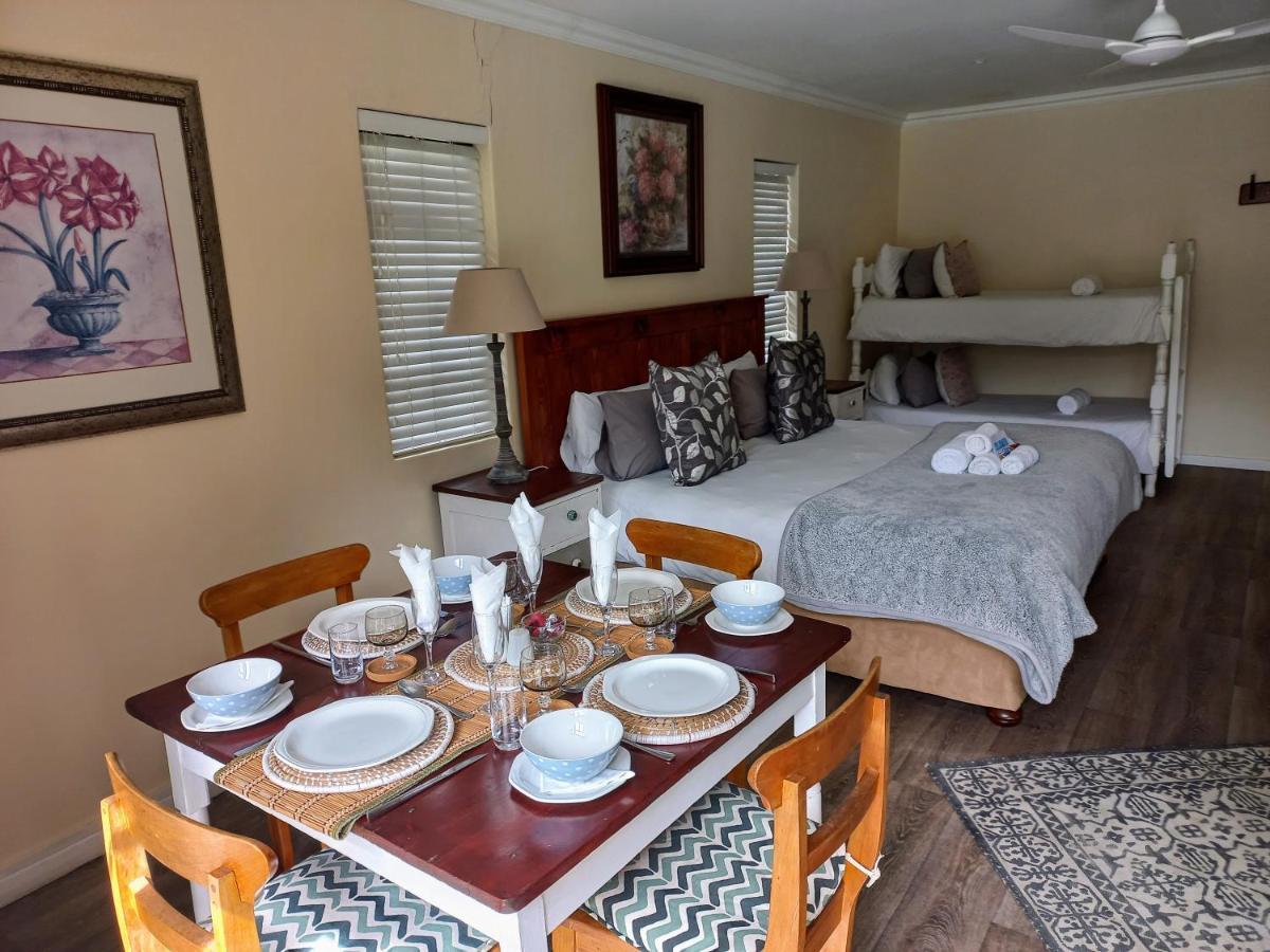 Woodleigh Guest Lodge East London Ngoại thất bức ảnh